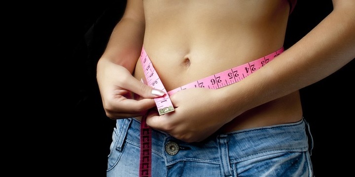 O pár kilo štíhlejší díky proteinům! štíhlá žena